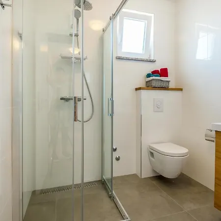 Holiday home Stunning In With Kitchen Sibenik